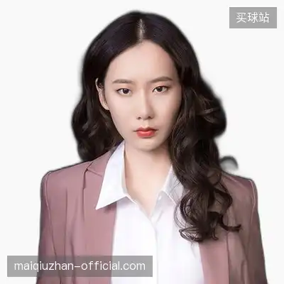 雷铭诗